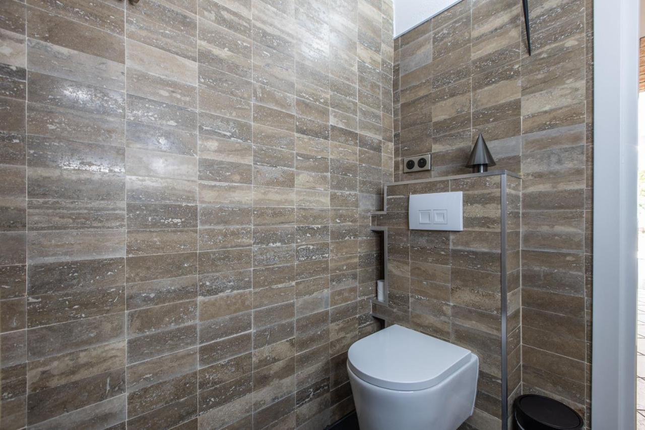 ,,La Chaumiere D'Azur” Apartment โรกบรูน-กัป-มาร์แต็ง ภายนอก รูปภาพ
