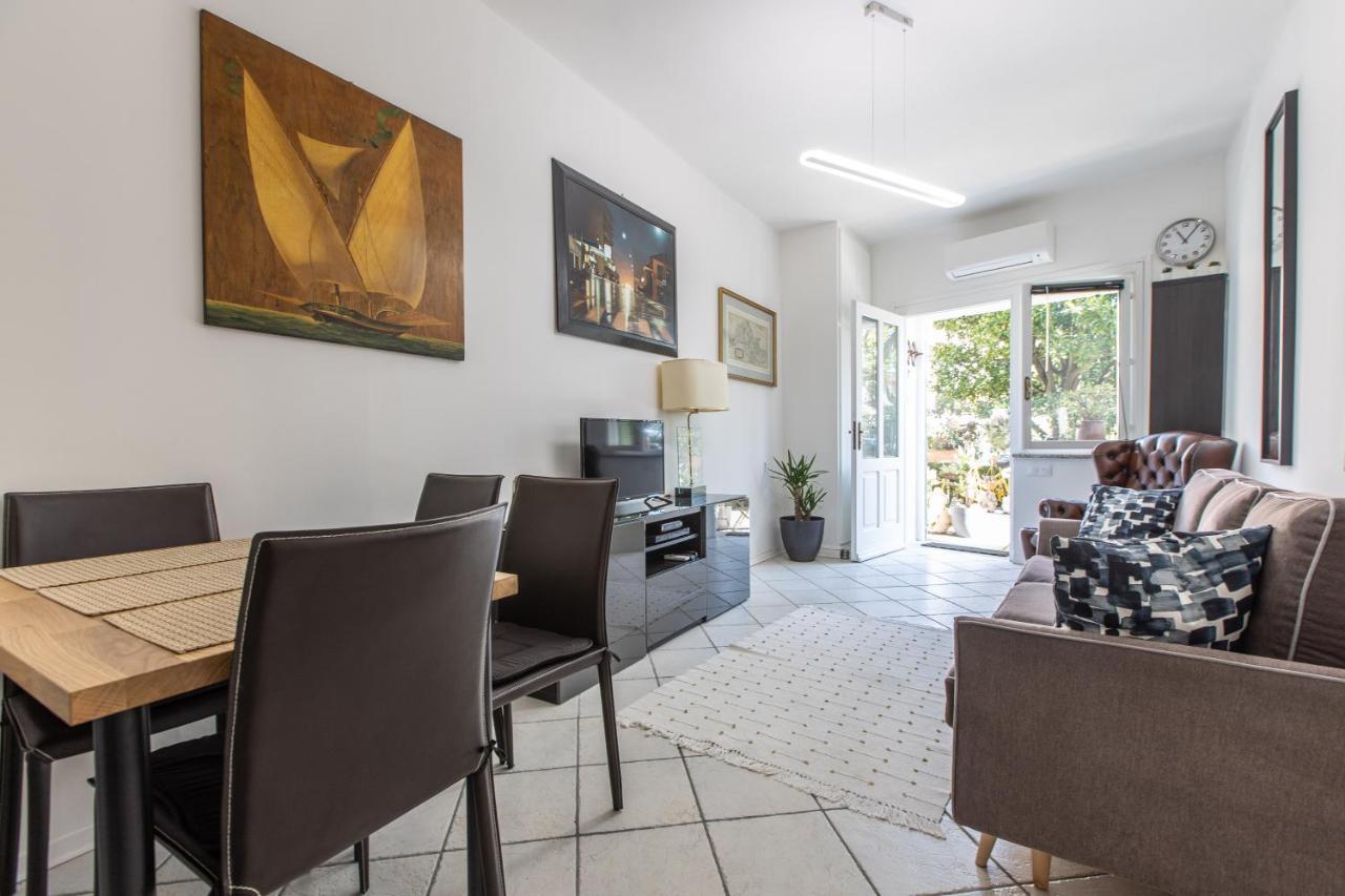 ,,La Chaumiere D'Azur” Apartment โรกบรูน-กัป-มาร์แต็ง ภายนอก รูปภาพ