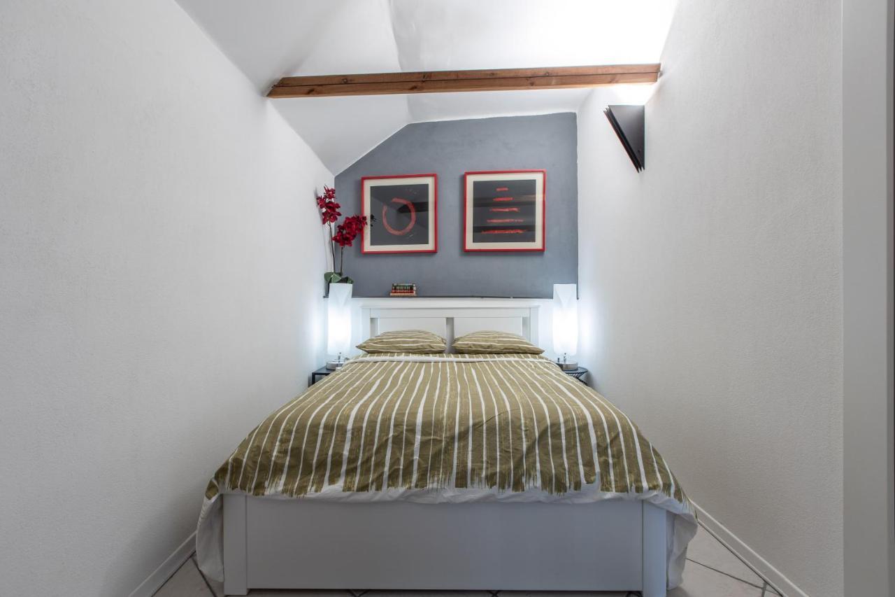 ,,La Chaumiere D'Azur” Apartment โรกบรูน-กัป-มาร์แต็ง ภายนอก รูปภาพ